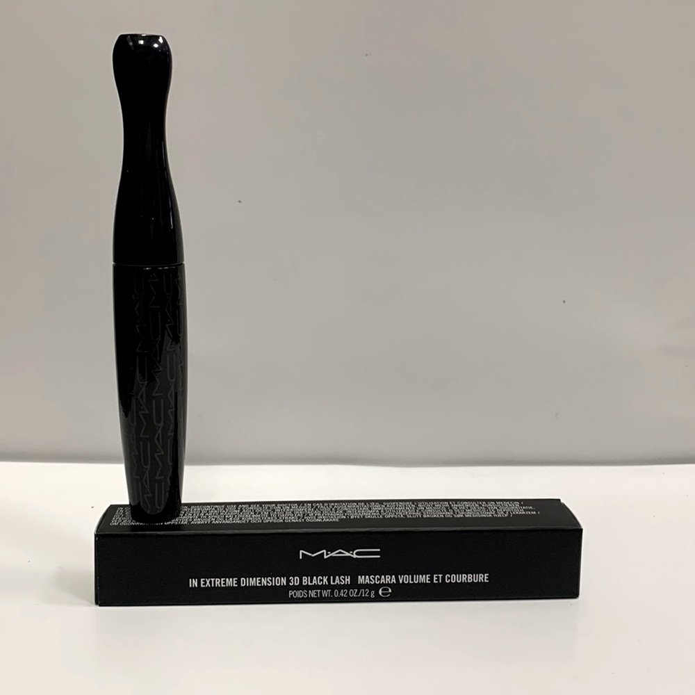 MAC In Extreme Dimension 3D Black Lash Mascara